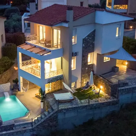 Sunrise Luxury Pool Villa *
