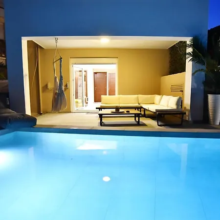 Sunrise Luxury Pool * Palaiontsiflikion