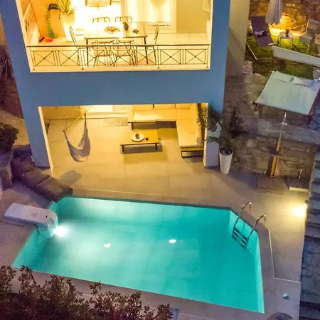 Sunrise Luxury Pool Villa Palaiontsiflikion