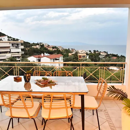 Sunrise Luxury Pool * Palaiontsiflikion